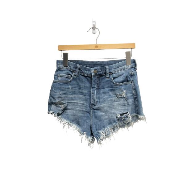Blank‎ NYC Frayed Cutoff Distressed Shorts Women’s Size 27 - Picture 2 of 10
